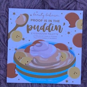 A New Unused Makeup Palette !